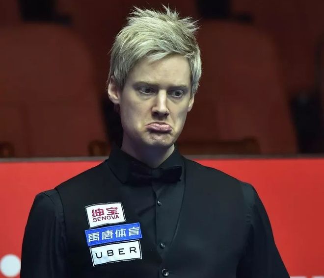 如铜墙铁壁 如铜墙铁壁