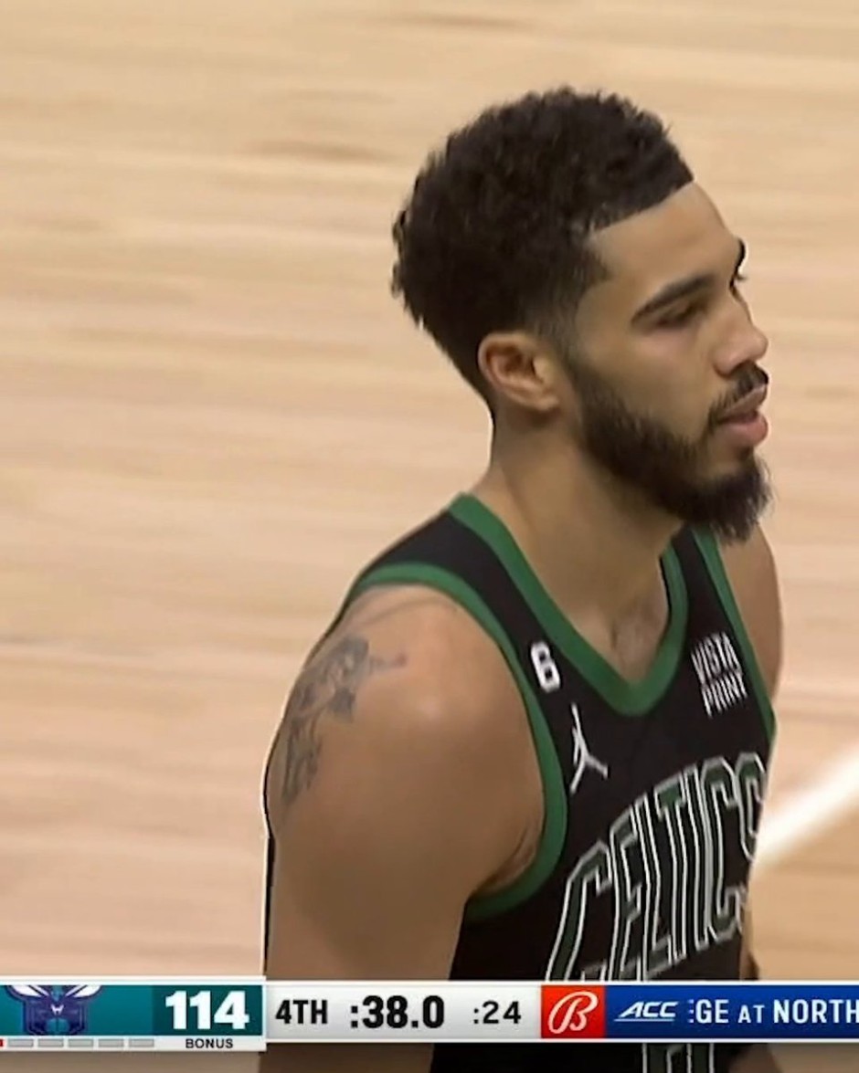 他在中路的 他在中路的