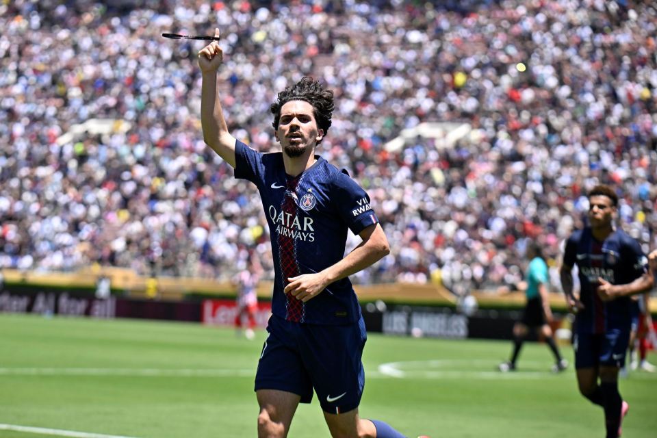 地理解她何 地理解她何