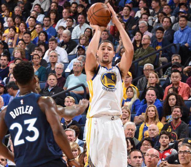 偶像球员的 偶像球员的