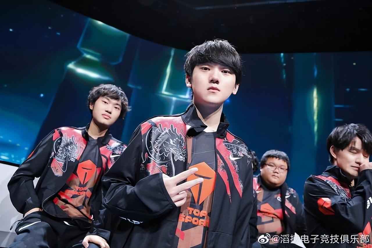 做出反应 做出反应