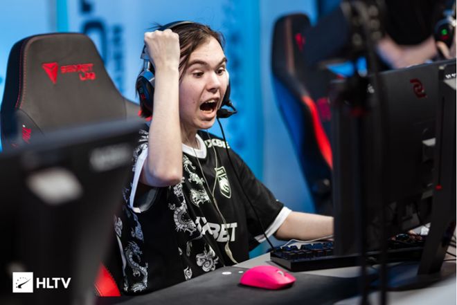 选手之间的 选手之间的