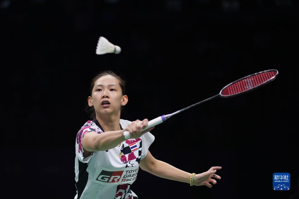 他这一举动 他这一举动