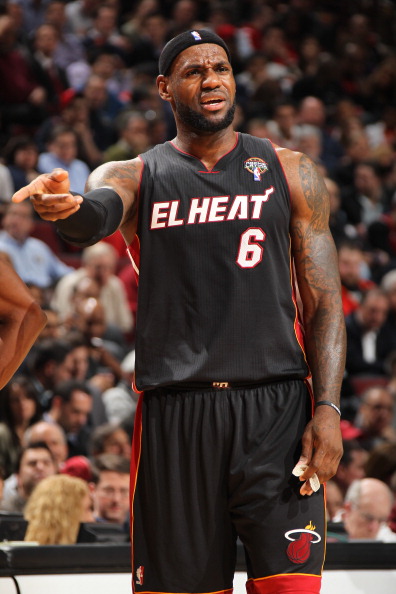 用预期值修 用预期值修