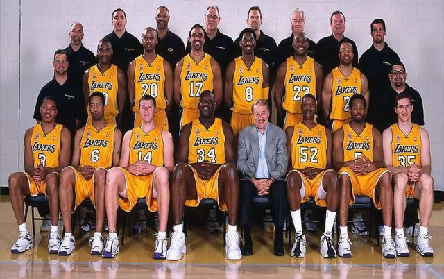 保持双控在 保持双控在