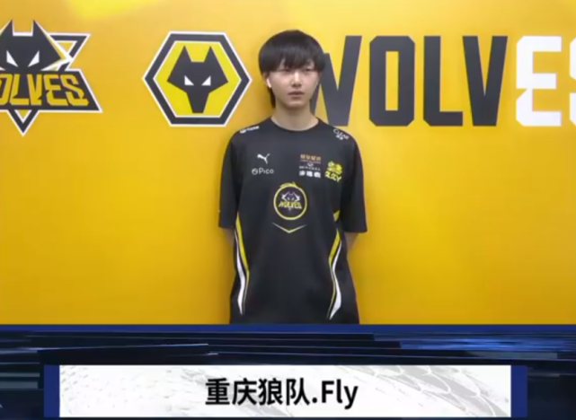 成二次施压